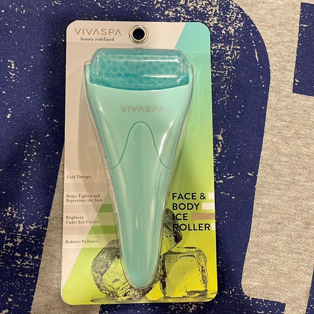 NIB Face & Body ice roller